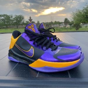 Nike iD Kobe 5 ‘Lakers Away’ Basketball Shoe - Size 7 Mens (8 Womens)